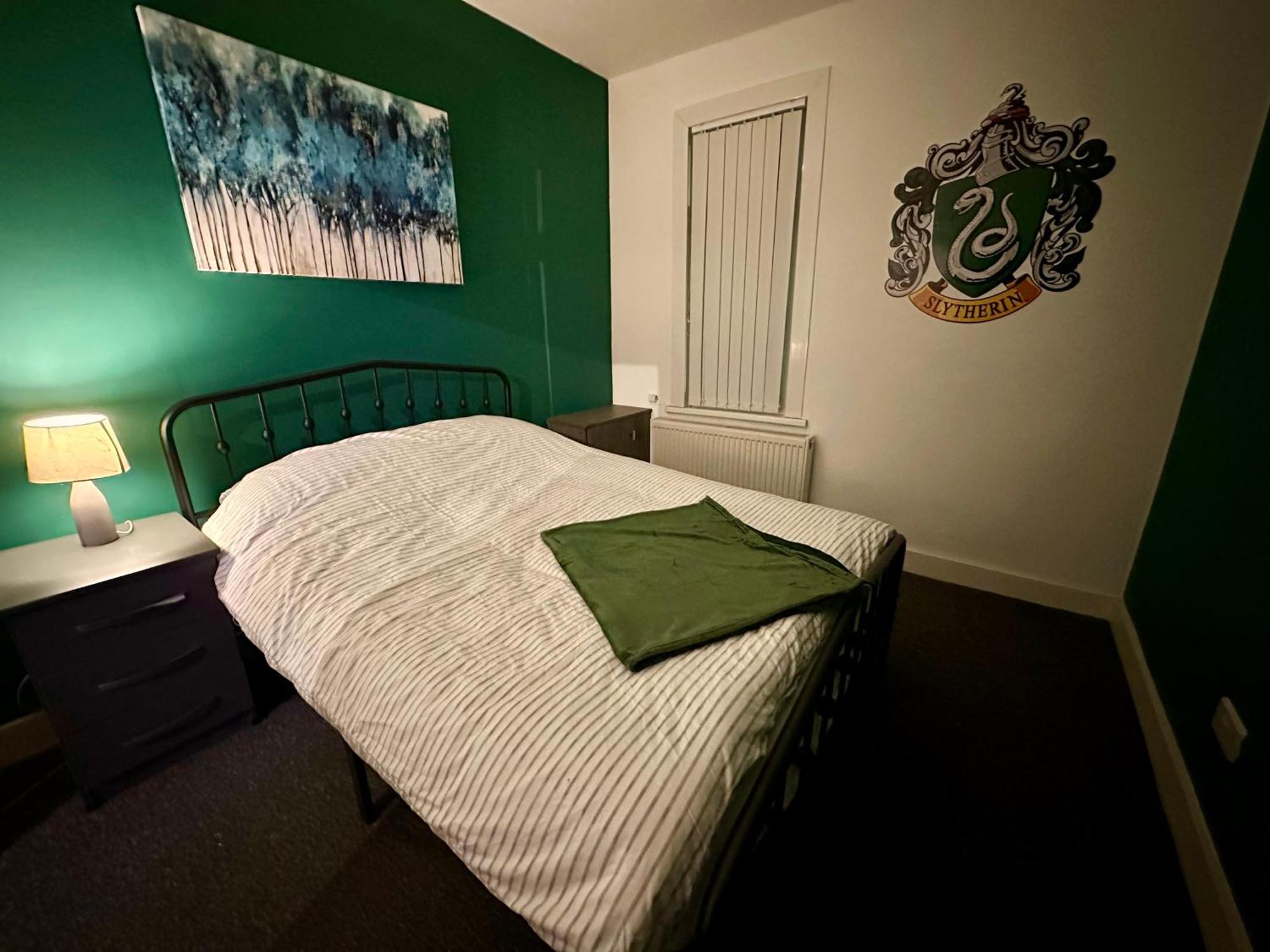 Wizards Corner Spacious 3 Bed Near Watford Junction מראה חיצוני תמונה